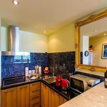 Reale Apartment